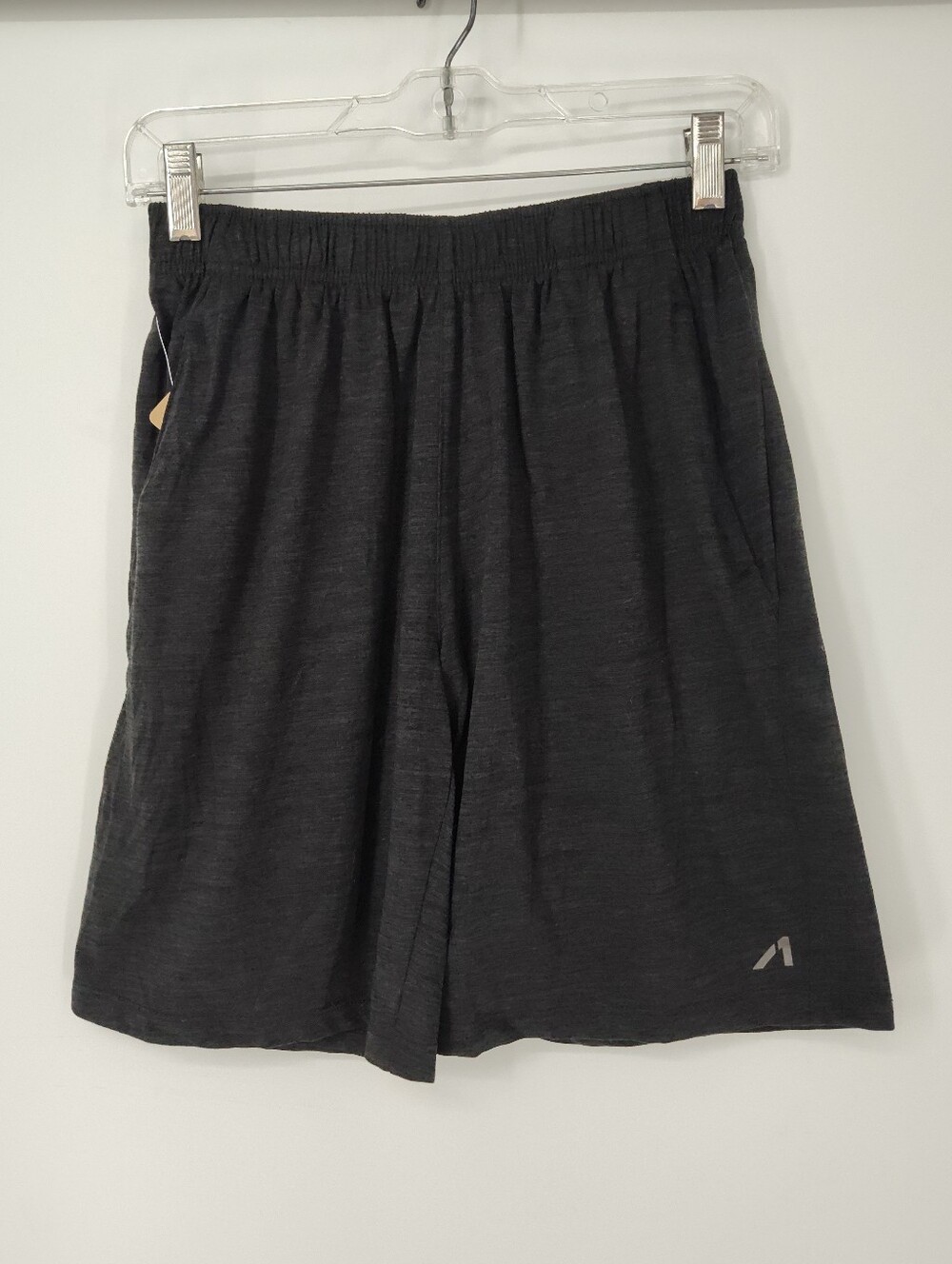 AL1VE Qwick-Dry Men's Athletic Performance Shorts - Charcoal Size Small